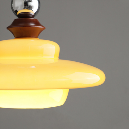 CASTELLA Hanglamp – Middeleeuws Design met Beige Glazen Kap & Houten Accenten