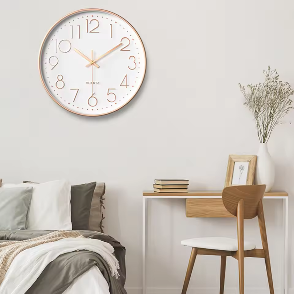 Noordse Houten Wandklok - Stil & Modern Ontwerp