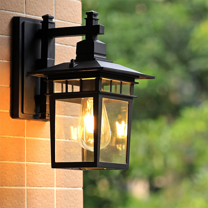 VARENO Wandlamp Buiten – Zwart Design met Verstelbare Kap – Aluminium & Glas – E27 Fitting