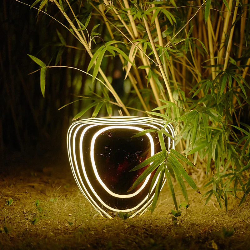 Nivora | Creatieve Steen Tuinlamp