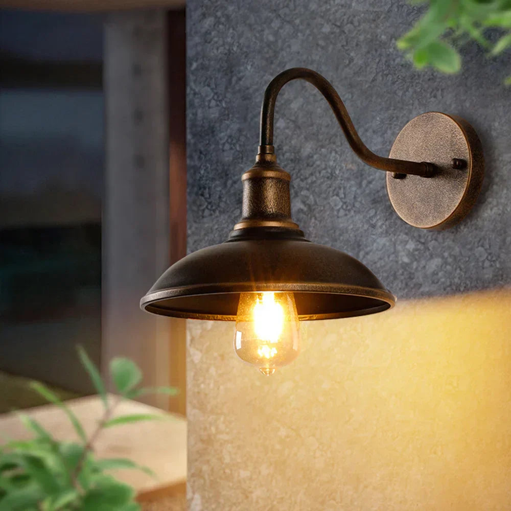 LONI Klassieke Buitenlamp met Zwanenhals | Weerbestendig & E27 Fitting