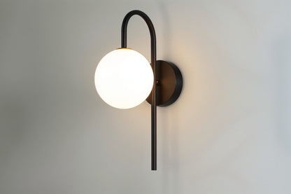 Liora Wandlamp